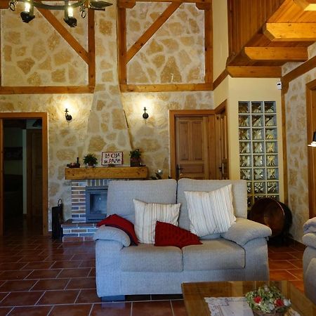 Casa Rural La Cija Del Abuelo A 1 Hora De Madrid เซโกเวีย ภายนอก รูปภาพ