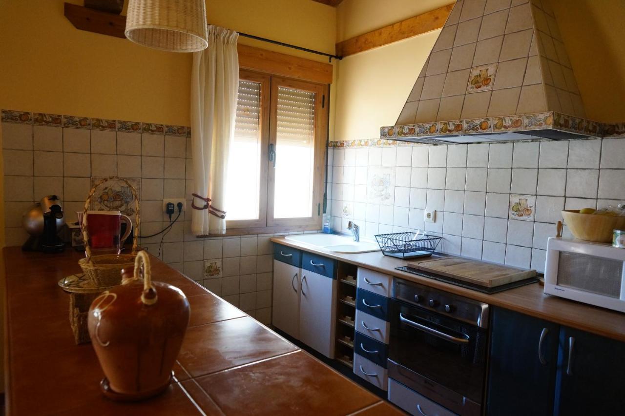 Casa Rural La Cija Del Abuelo A 1 Hora De Madrid เซโกเวีย ภายนอก รูปภาพ